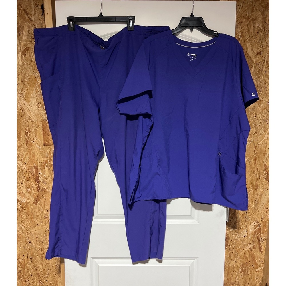 WonderWink W123 Purple Scrub Set Plus Size 3X V-Neck Top Cargo Pants 6155